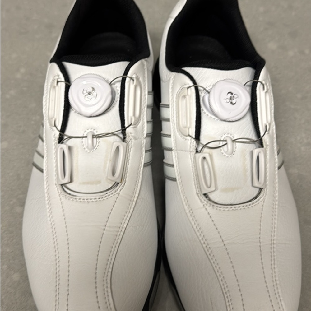 Nike Men's White and Black Athletic Shoes